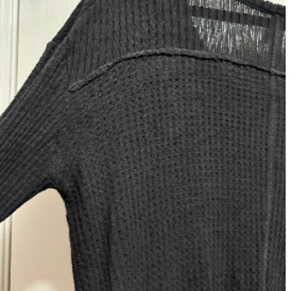 Free People Intimately Oversized Thermal Long Sleeve Waffle Knit Flowy distress - Picture 7 of 14